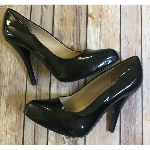 Shoes - Patent Black Pumps